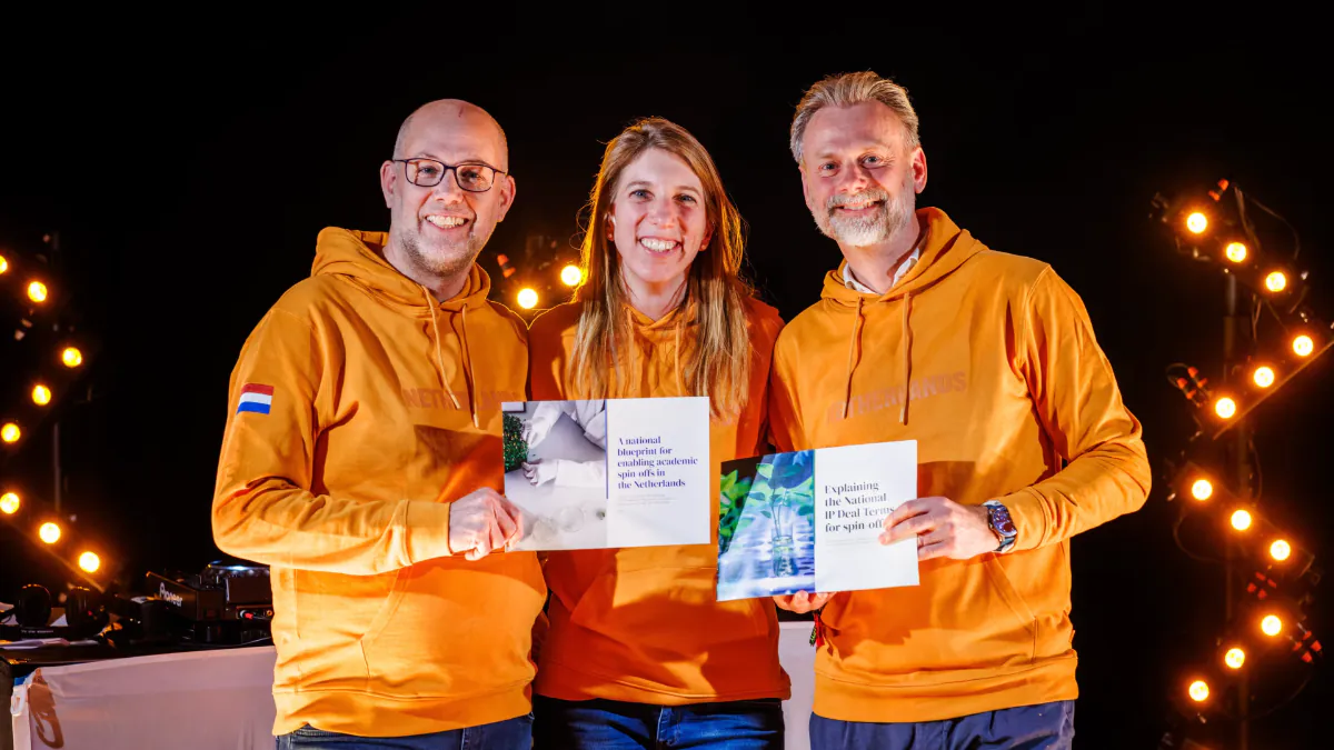 Roy Kolkman, Martine Nieuwenhuizen, and Sebastiaan Berendse launched the agreement at Slush